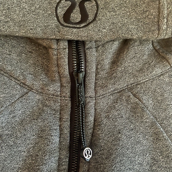 Lululemon Hesther Gray Scuba Zip Up 12 - Picture 2 of 8